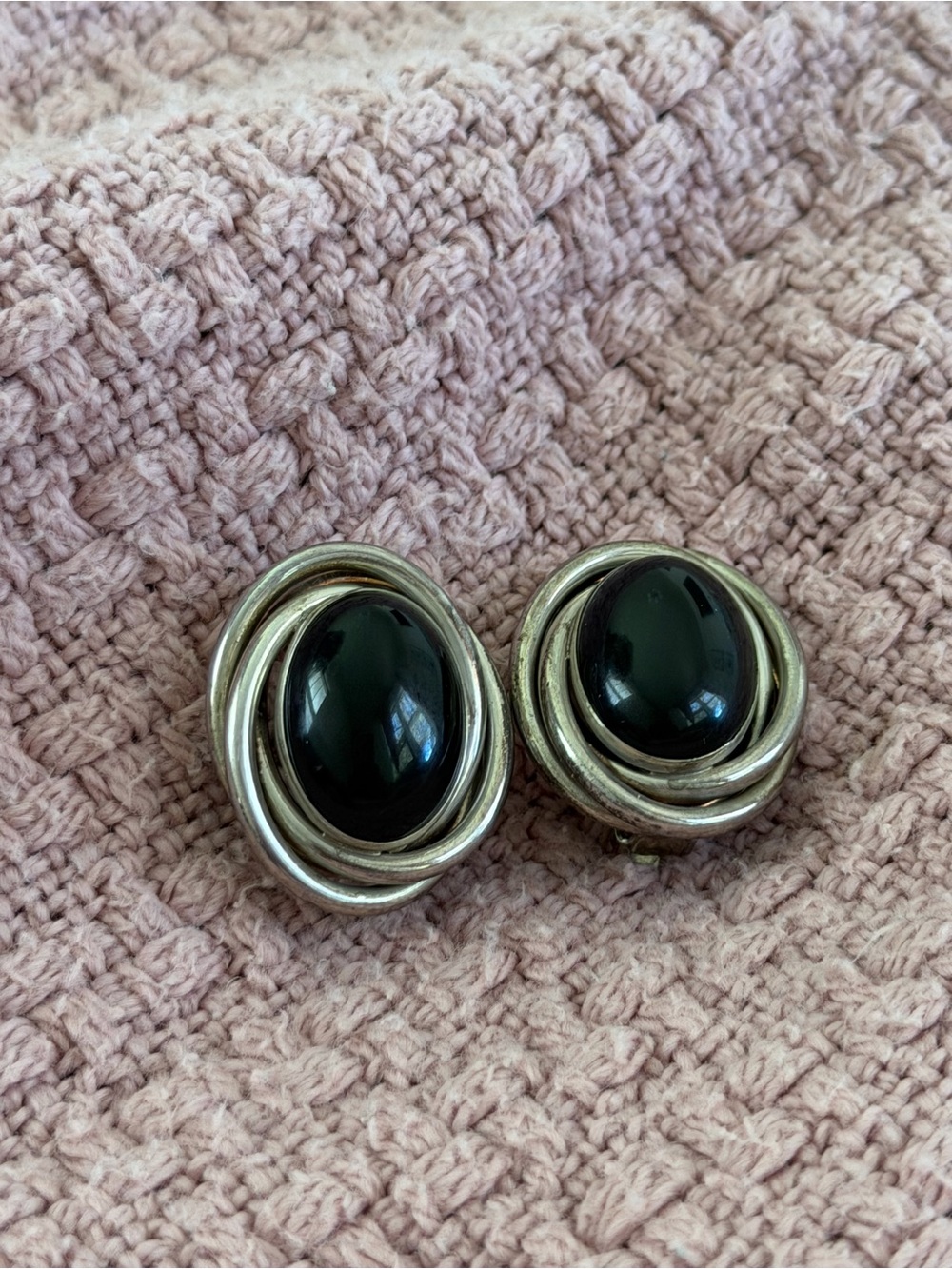 Vintage Sterling Silver Black onyx pierced 925 Earrings #448
